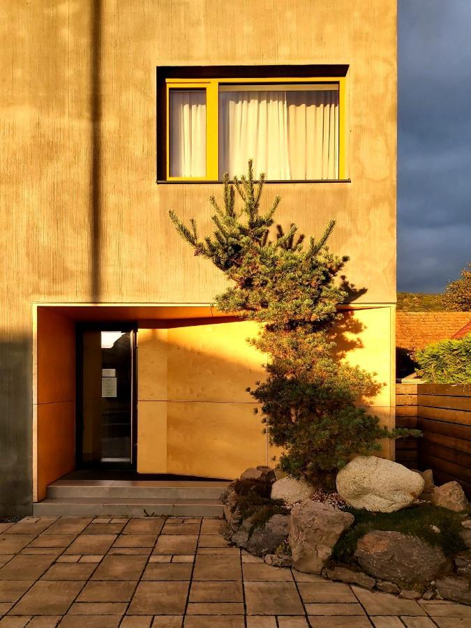 Vigeo Lounge B&B Coffee Bojnice Eksteriør billede